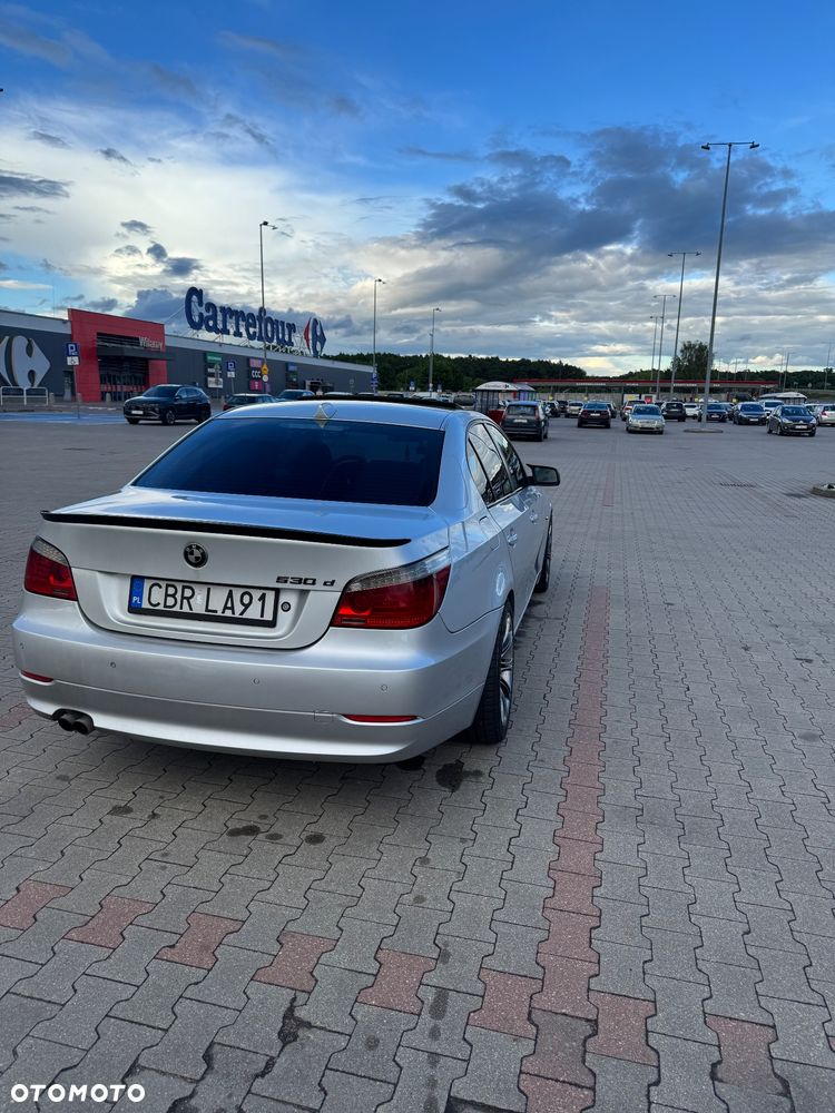BMW Seria 5 530d - 12