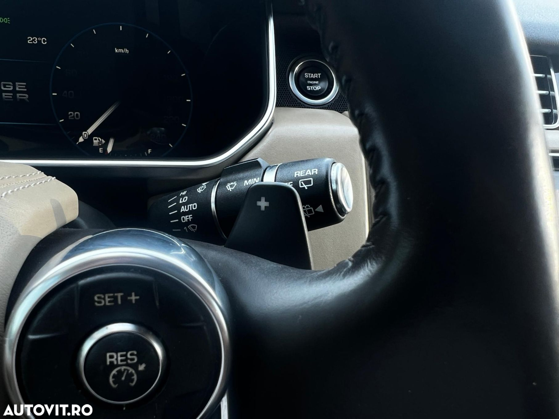 Land Rover Range Rover Vogue - 22