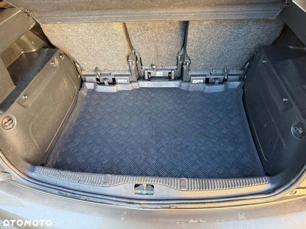 Skoda Roomster - 6