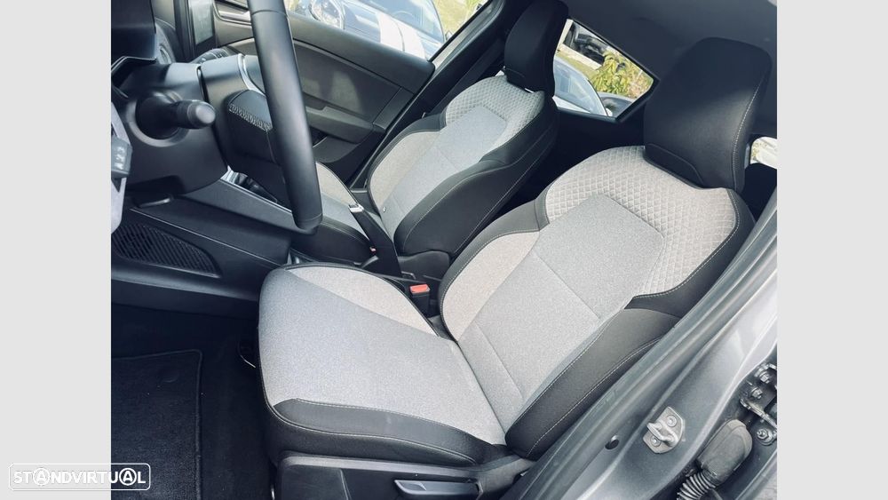 Mitsubishi Colt 1.0 MPI-T Invite - 13