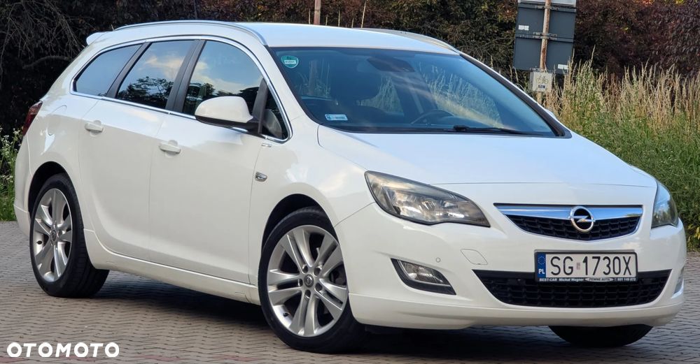 Opel Astra 1.6 T Sport - 25