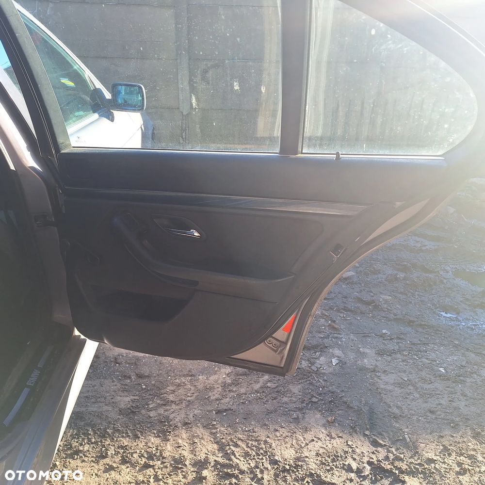 BOCZEK DRZWI PRAWY LEWY PRZOD TYL BMW E39 CZARNY - 4