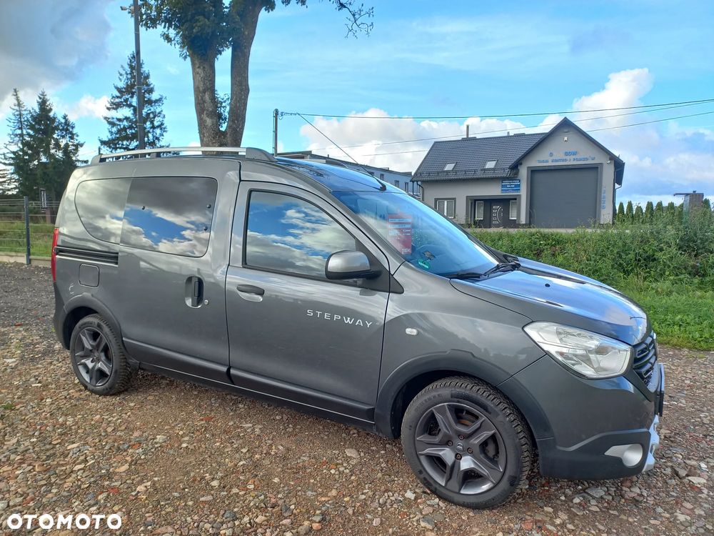 Dacia Dokker TCe 115 Stepway - 33