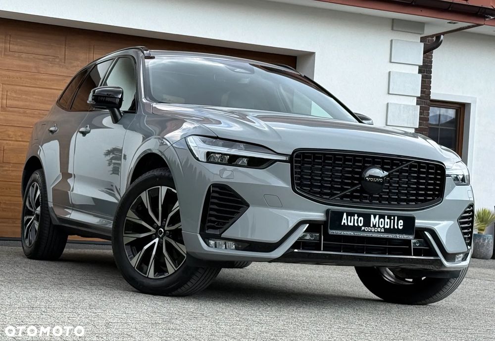 Volvo XC 60 B4 D AWD Plus Dark - 1