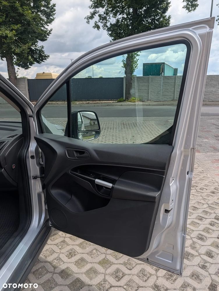 Ford Transit Connect - 20