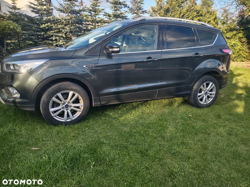 Ford Kuga 1.5 EcoBoost 2x4 Business Edition - 2