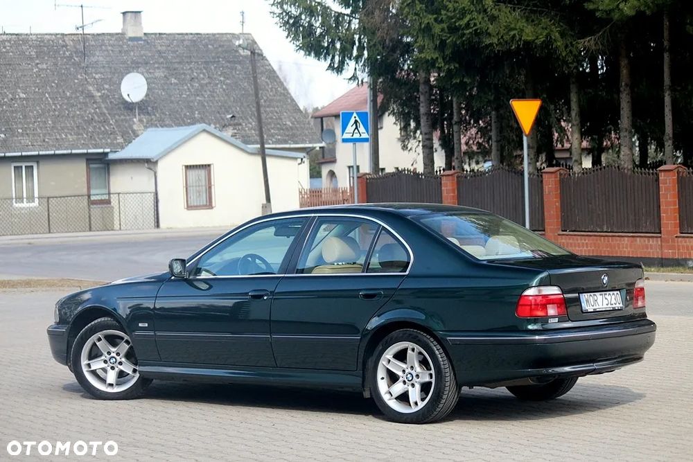 BMW Seria 5 - 11