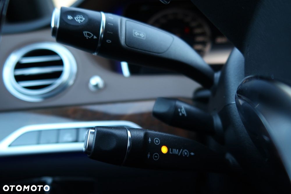 Mercedes-Benz Klasa S 350 (BlueTEC) d 4-Matic L 7G-TRONIC - 25