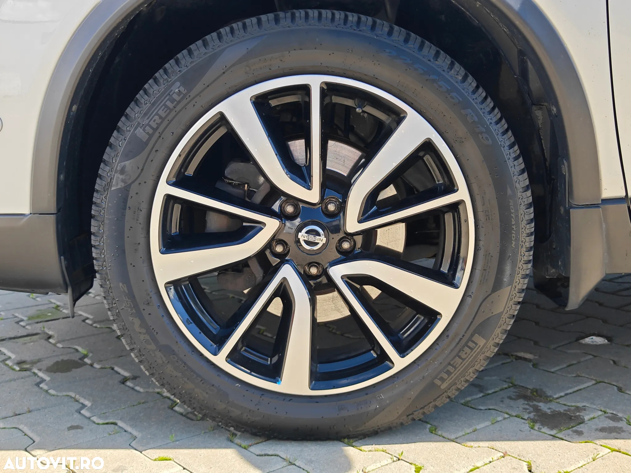 Nissan X-Trail 1.6 dCi ALL-MODE 4x4i Tekna - 28