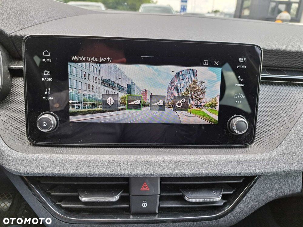Skoda Scala 1.0 TSI Selection - 27