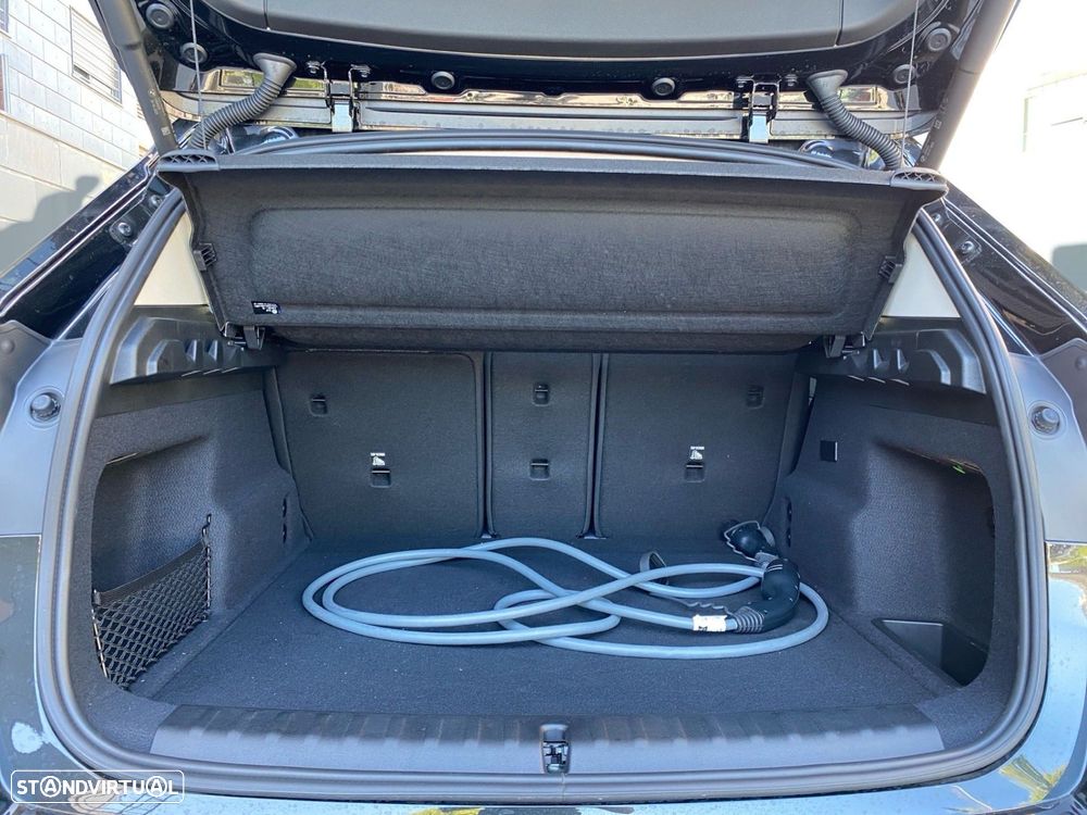 BMW X1 xDrive25e - 21