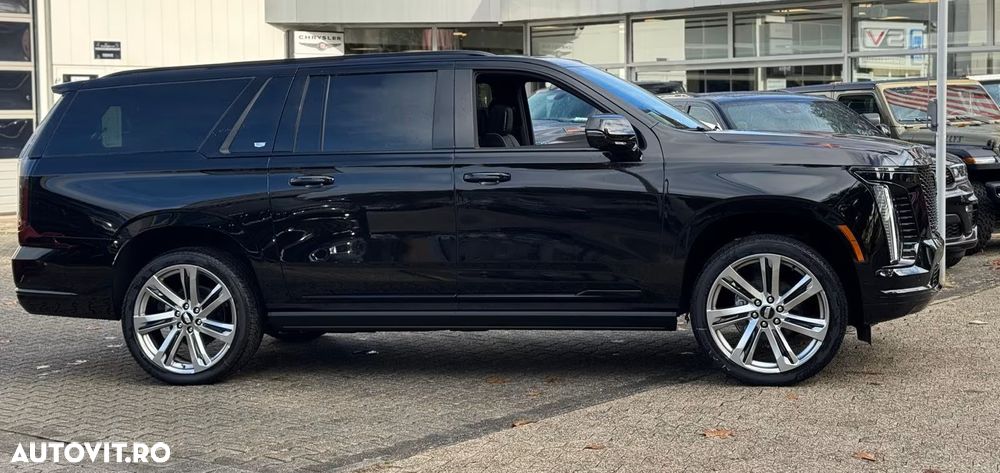 Cadillac Escalade - 5