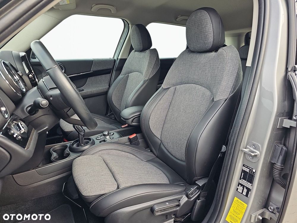 MINI Countryman Cooper Classic Trim - 10