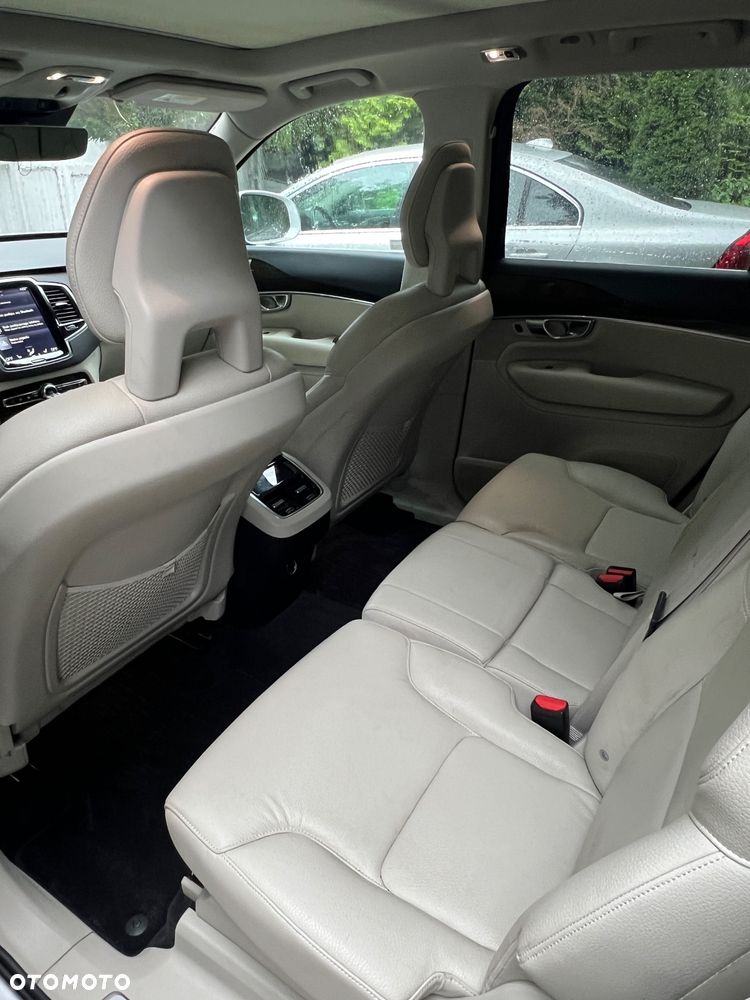Volvo XC 90 T6 AWD Geartronic Momentum - 11