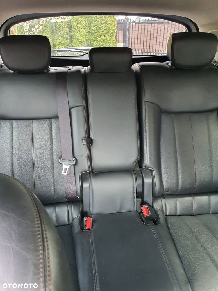 Infiniti QX70 3.7 S - 34