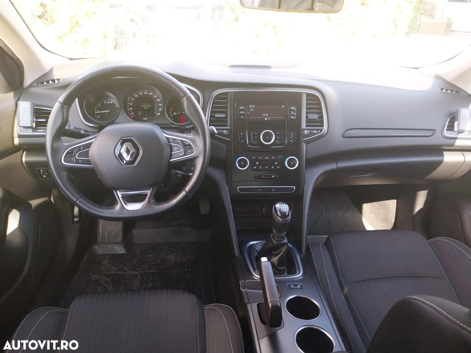 Renault Megane TCE GPF Zen - 3