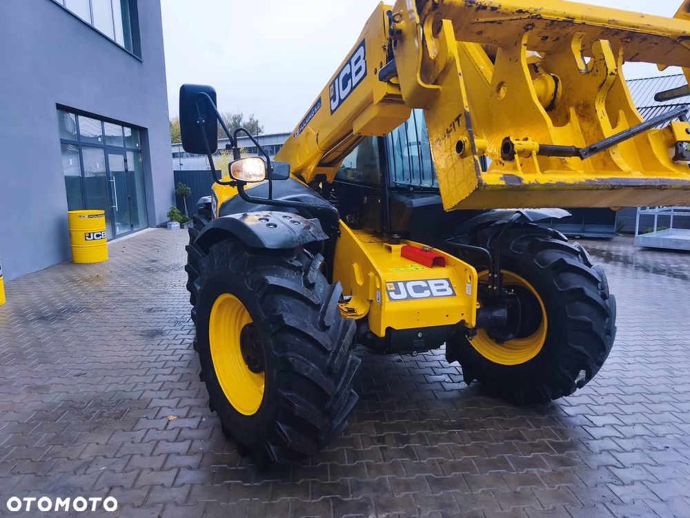 JCB 541-70 - 2