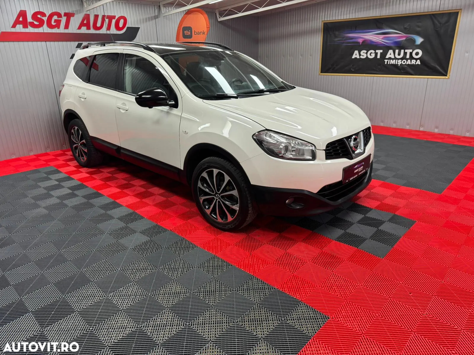 Nissan Qashqai+2 - 3