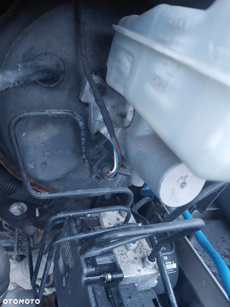 Serwo hamulcowe  vw t5 lift - 2