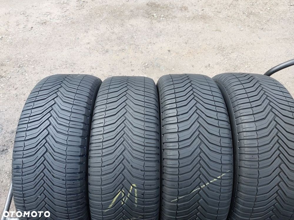 Opony caloroczne 215.55.17 Michelin CrosClimate - 1