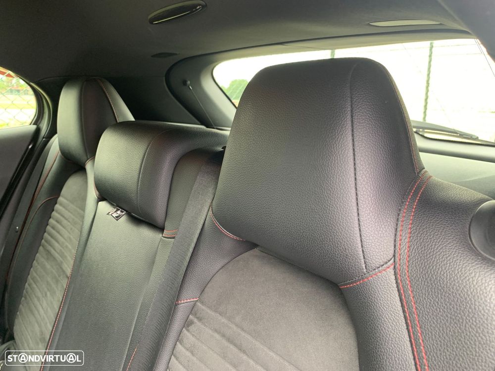 Mercedes-Benz GLA 200 CDI AMG Line Aut. - 13