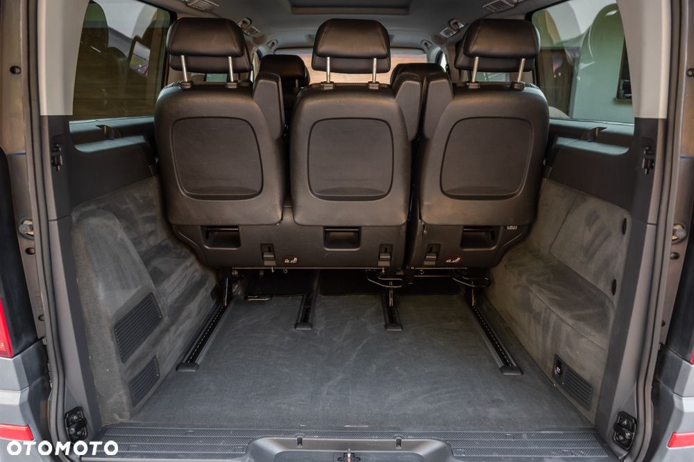 Mercedes-Benz Viano - 9
