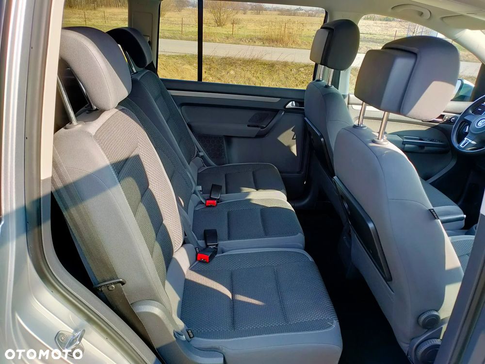 Volkswagen Touran 1.4 TSI STYLE - 28