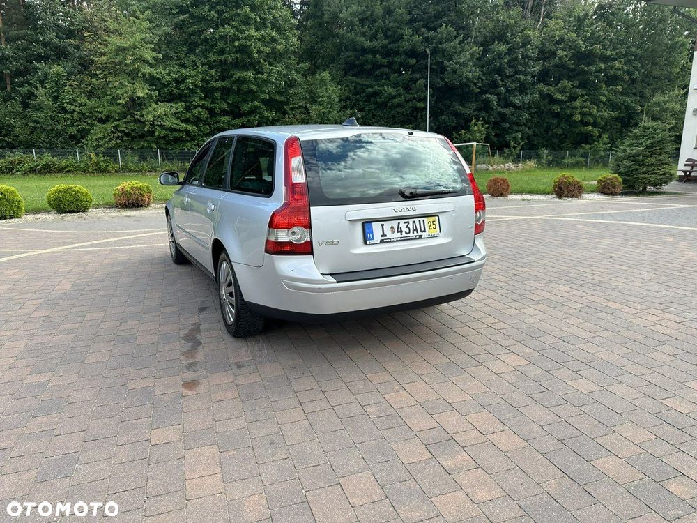 Volvo V50 - 8