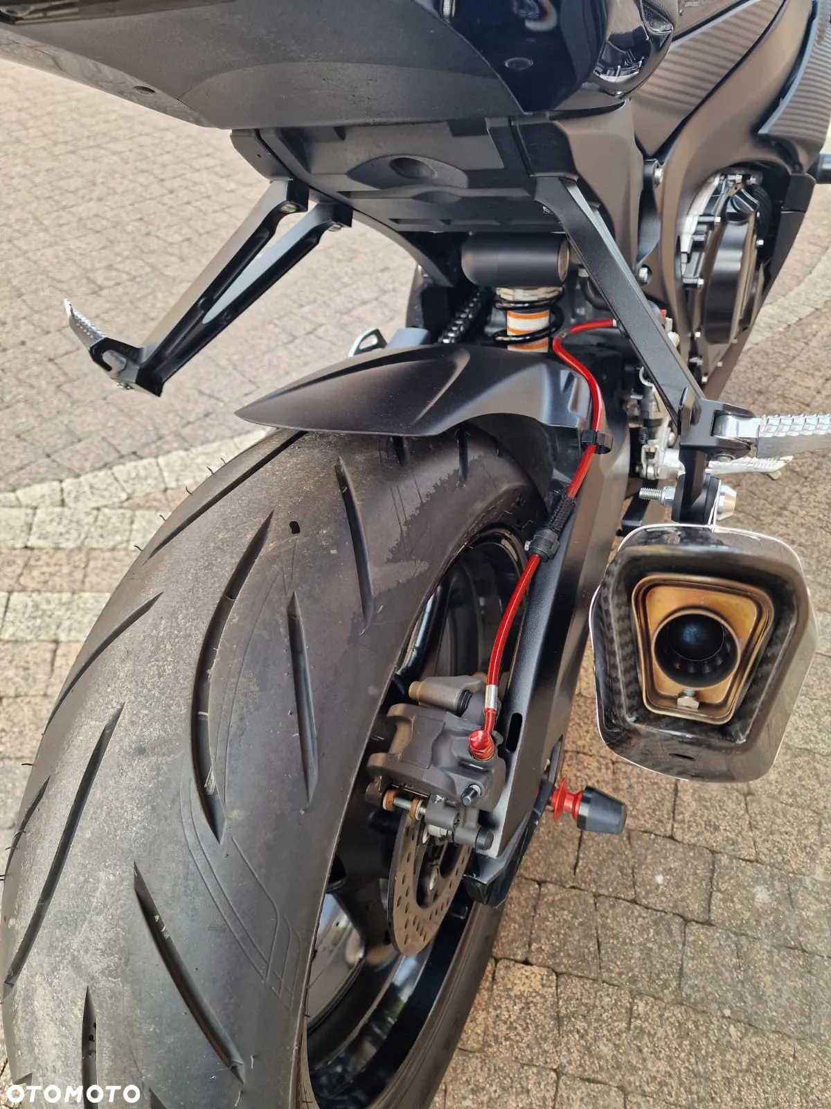 Suzuki GSX-R - 20