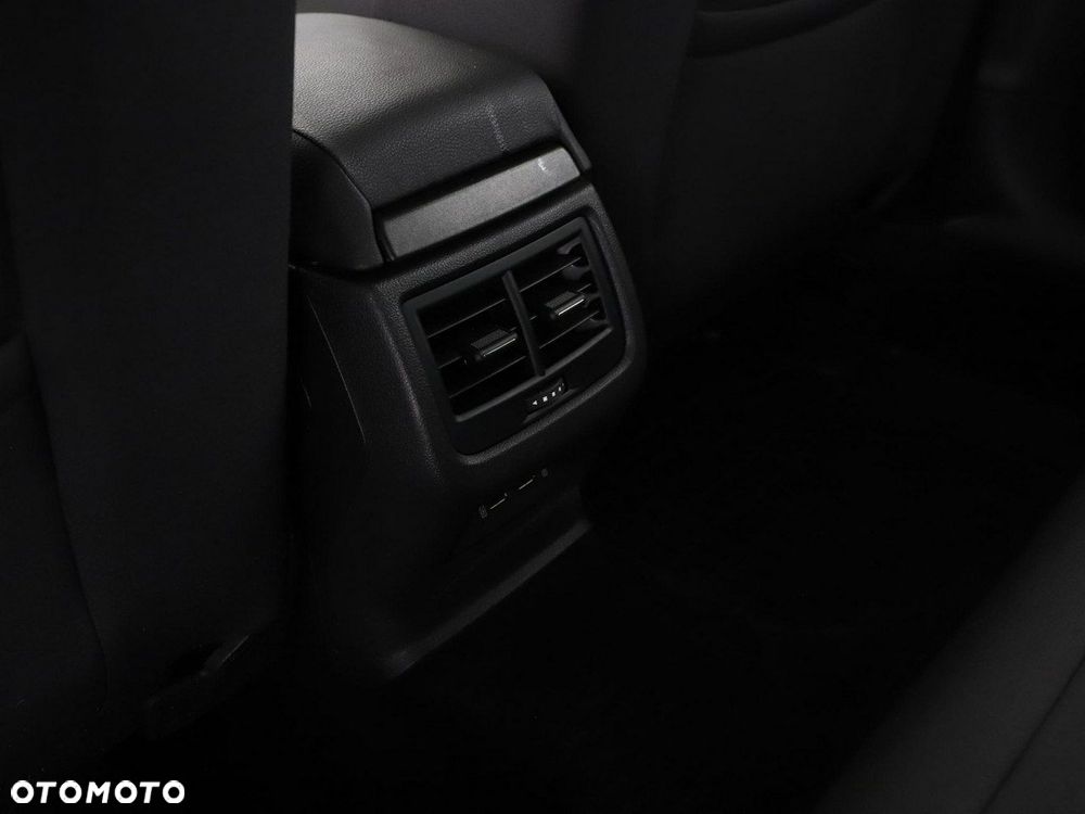 Seat Leon 1.6 TDI Style S&S - 39