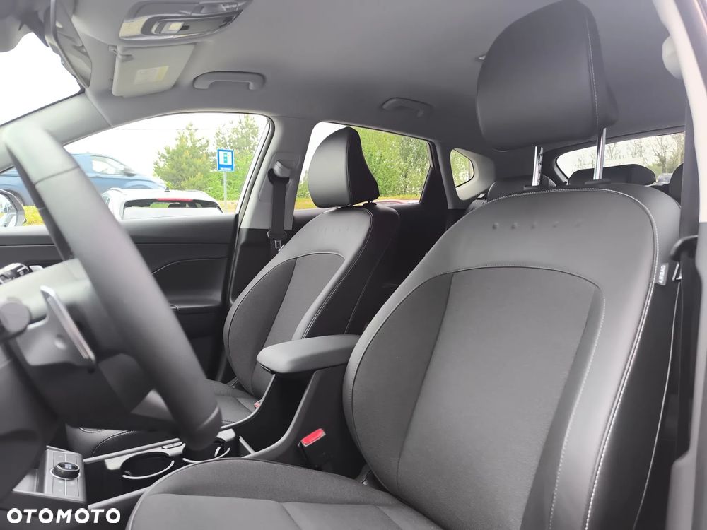 Hyundai Kona 65kWh Executive - 11