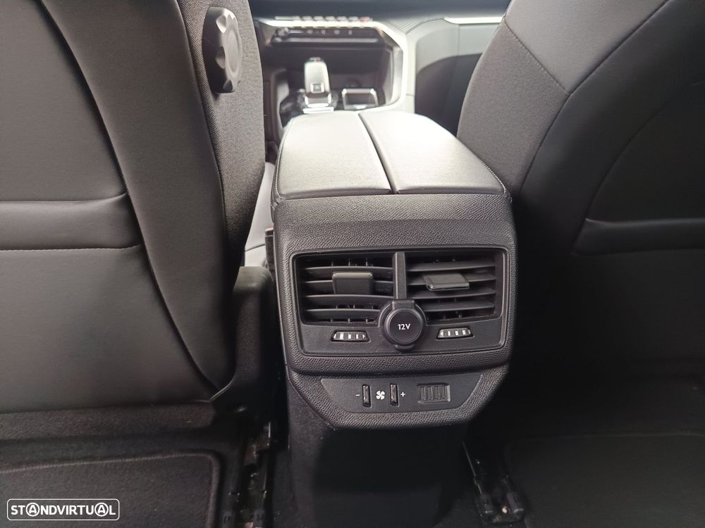 Peugeot 5008 1.5 BlueHDi Allure Pack EAT8 - 25