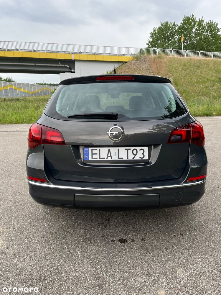 Opel Astra 2.0 CDTI DPF SportsTourer Edition - 9
