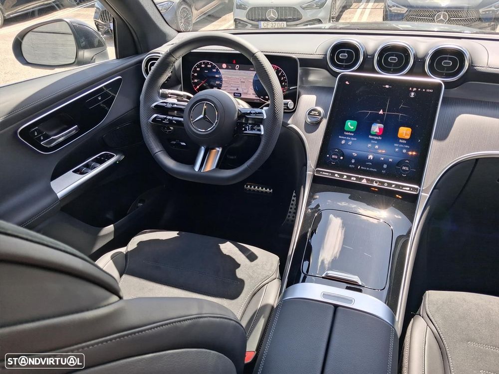 Mercedes-Benz GLC 300 e Coupe 4Matic - 17