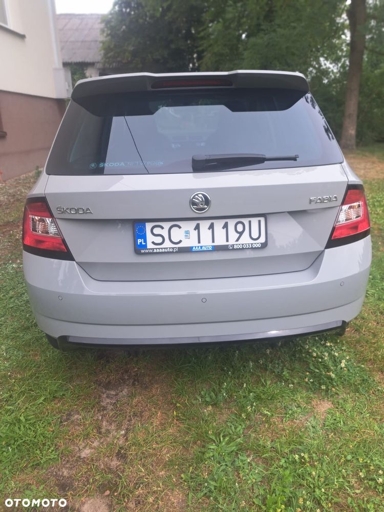 Skoda Fabia 1.0 TSI Monte Carlo - 5