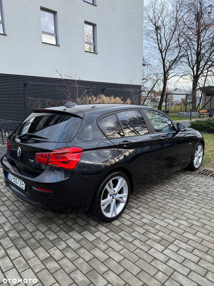 BMW Seria 1 118i Sport Line - 5