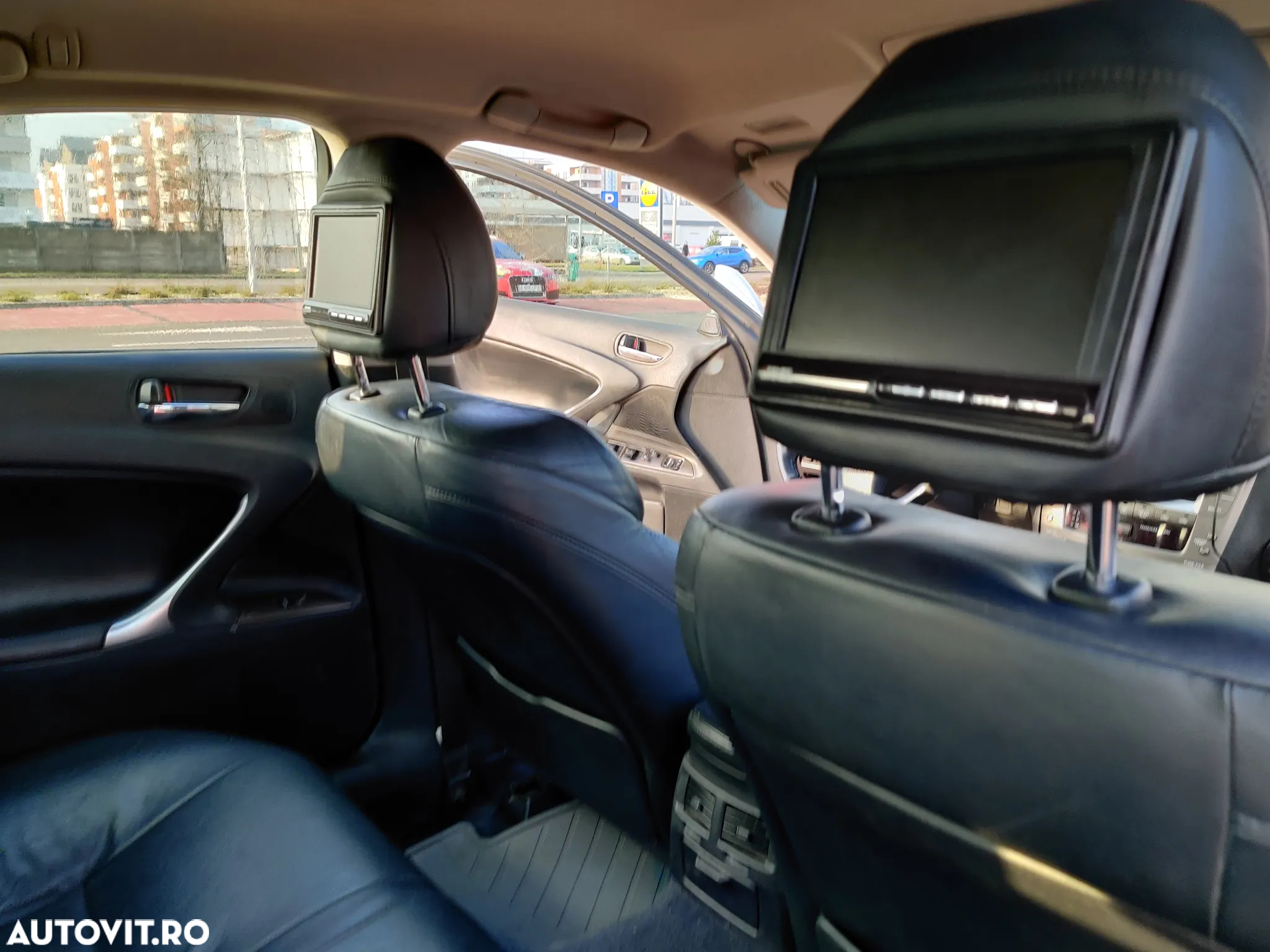 Lexus Seria IS 220d Luxury Line - 18