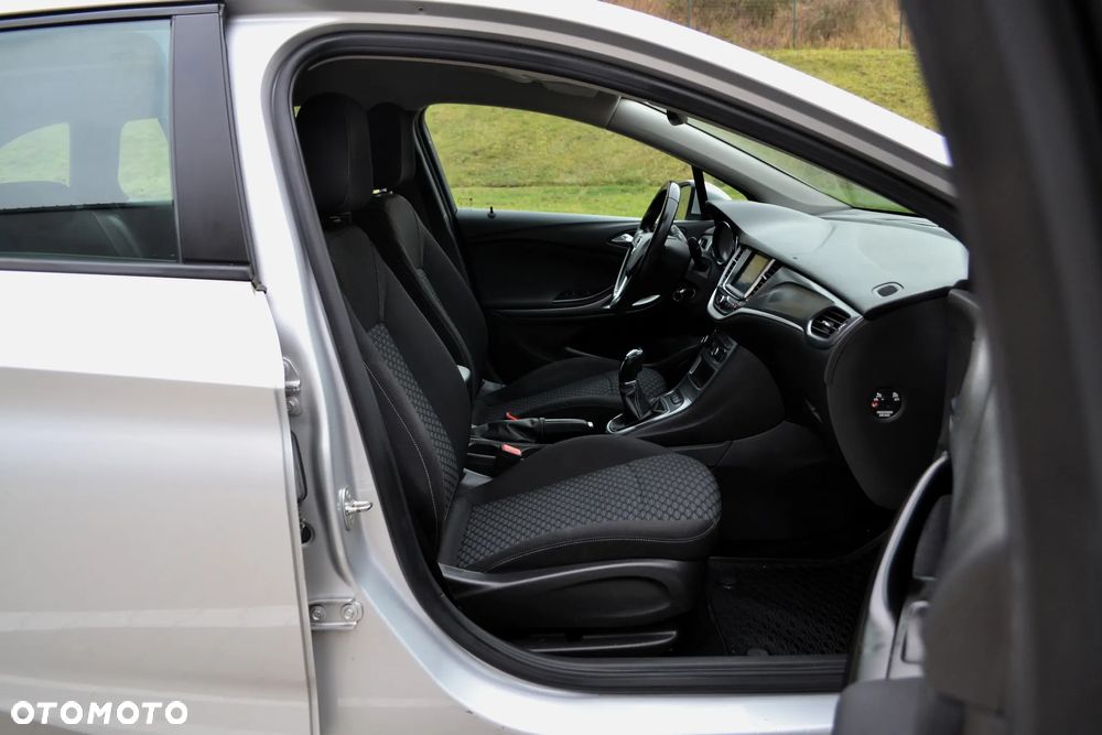 Opel Astra 1.6 CDTI Enjoy S&S - 11