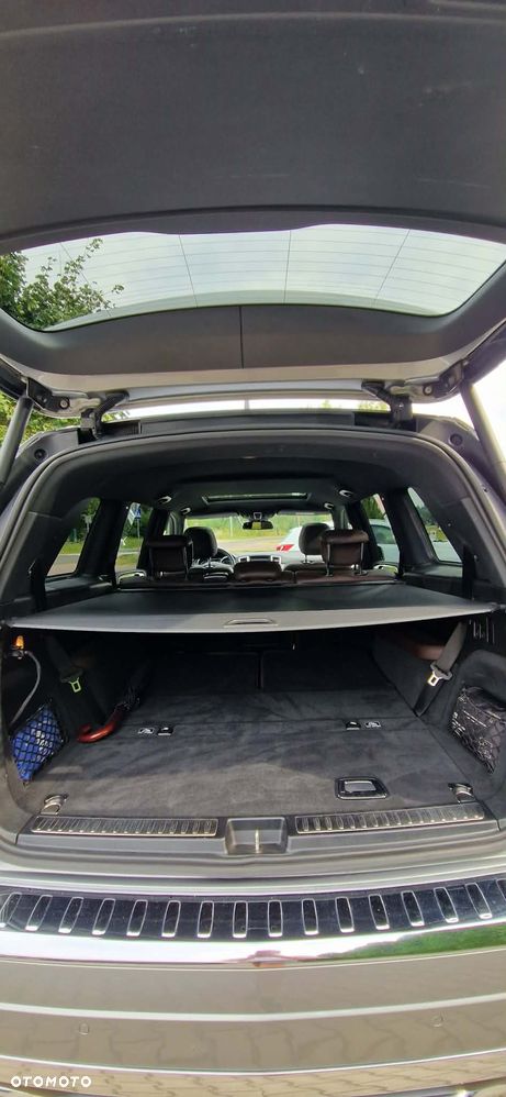 Mercedes-Benz GL - 9