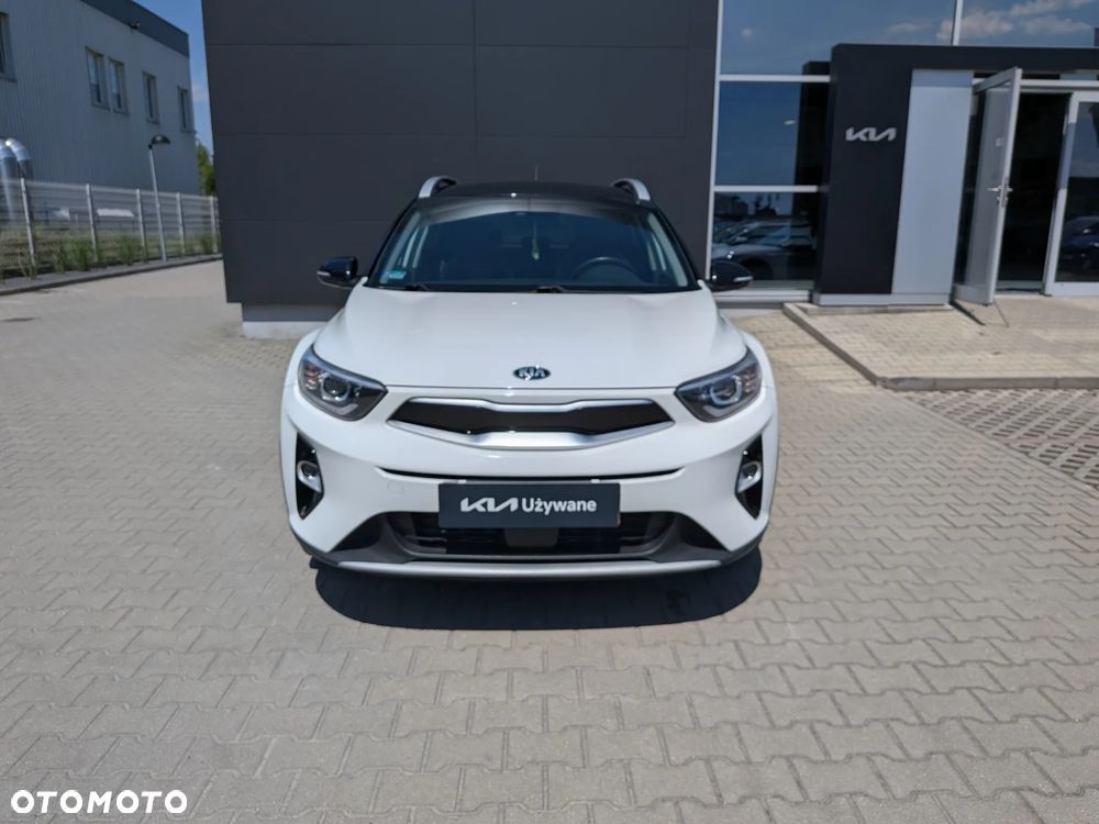 Kia Stonic 1.4 L - 8