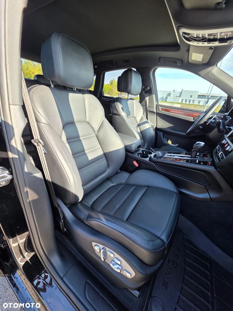 Porsche Macan Standard - 13