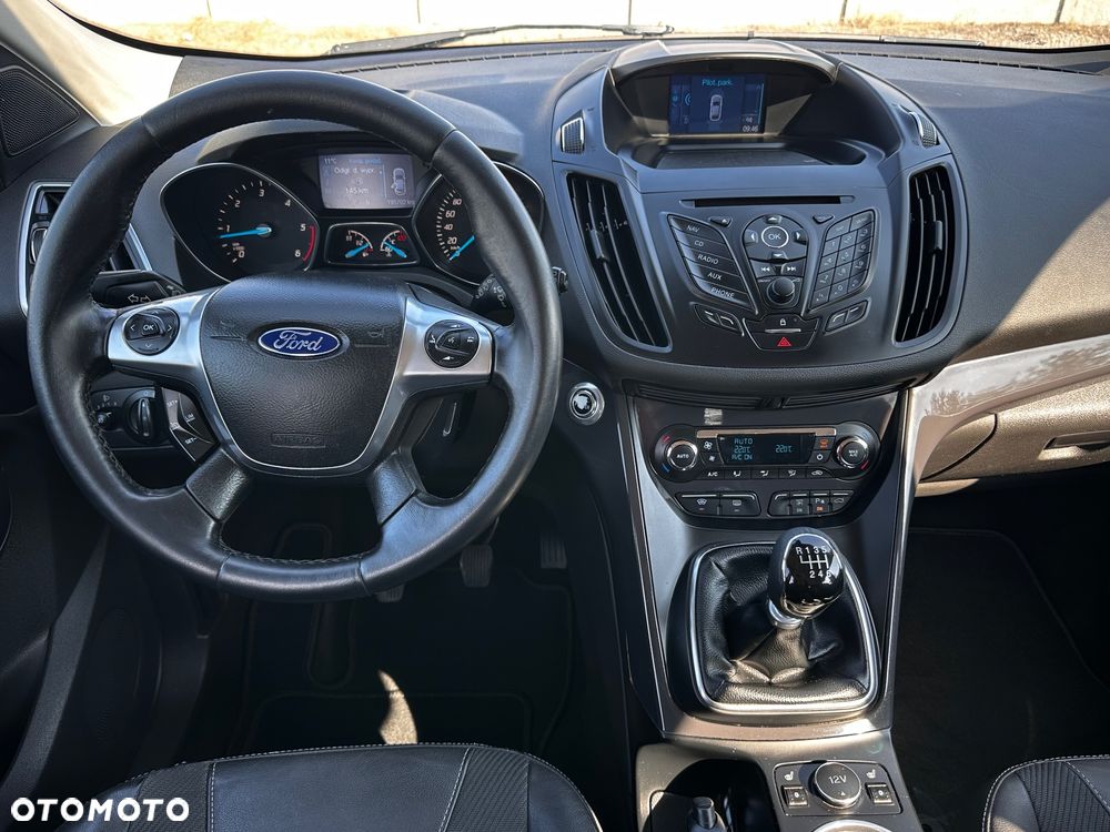 Ford Kuga 2.0 TDCi 4x4 Titanium - 29