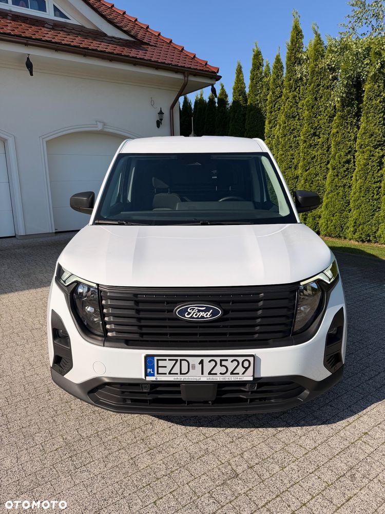 Ford Transit Courier Trend - 12
