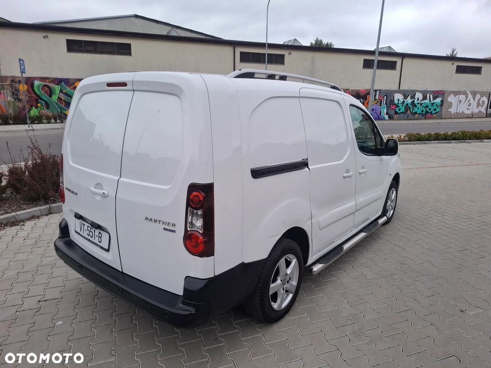 Peugeot Partner LONG 1.6HDI 3OSOBOWY KLIMA NAVI - 8