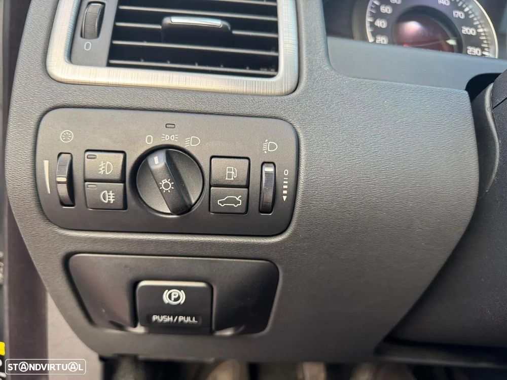 Volvo S80 2.0 D Momentum - 28