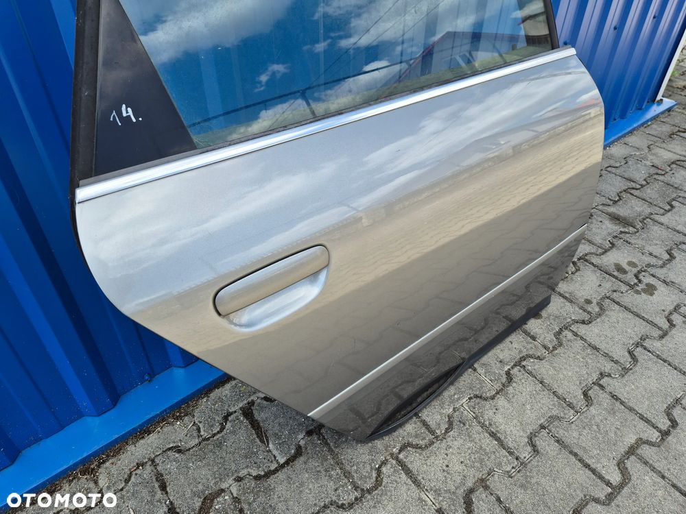 14. DRZWI TYŁ PRAWY TYLNE PRAWE AUDI A6 C5 KOMBI/ AVANT LY7Q - 11