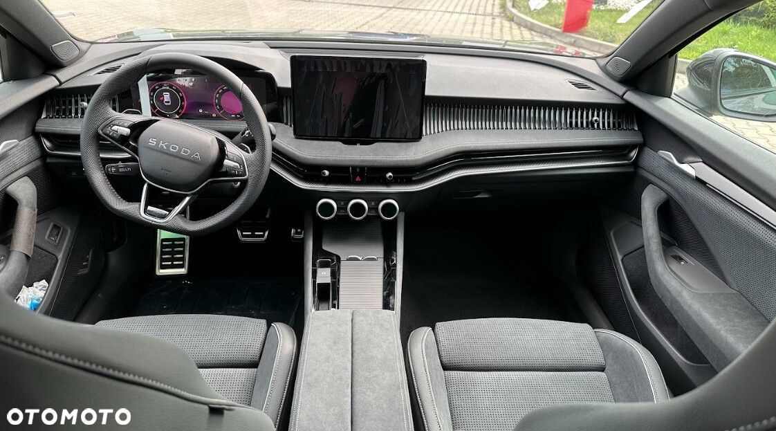 Skoda Superb 2.0 TSI 4x4 Sportline DSG - 8