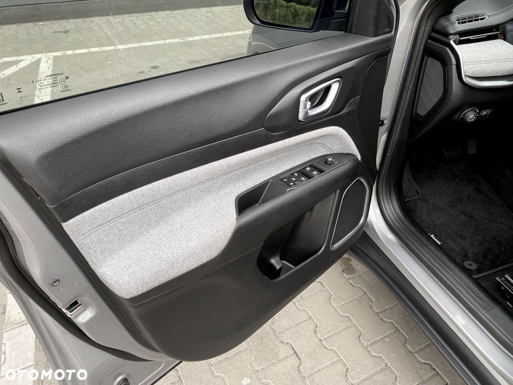 Jeep Compass - 21