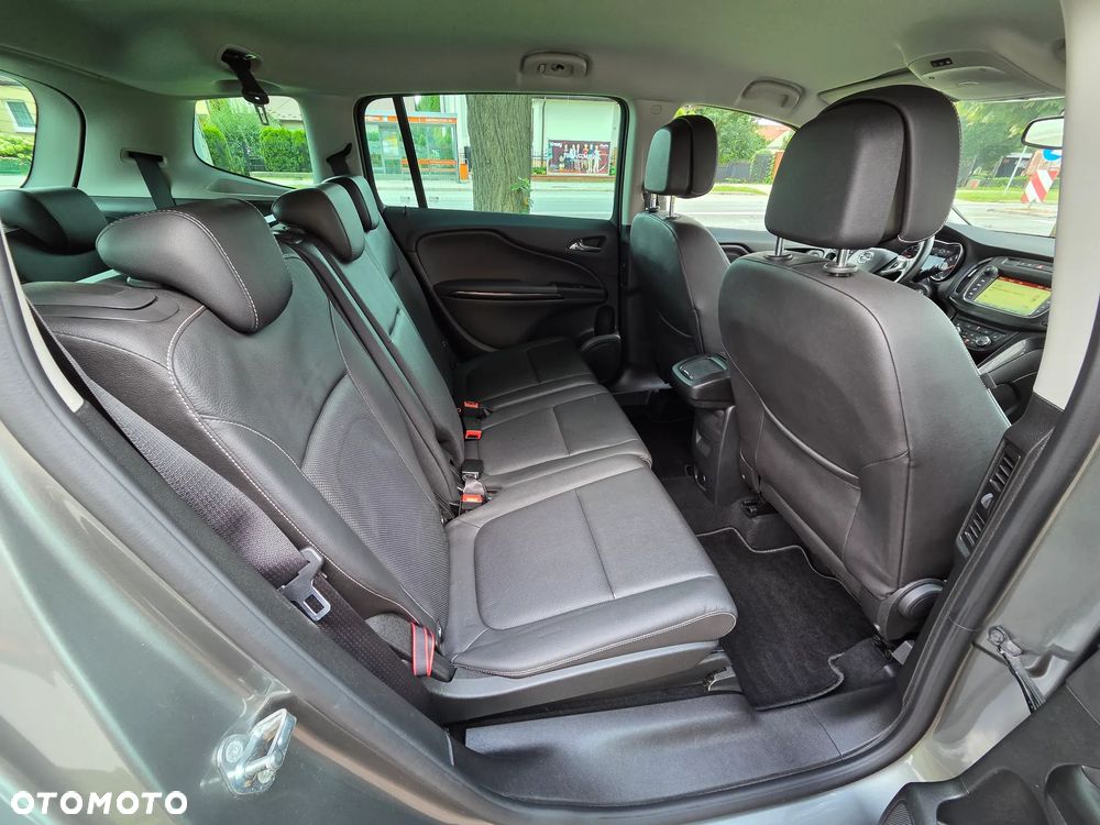 Opel Zafira 1.4 Turbo Business Edition - 11