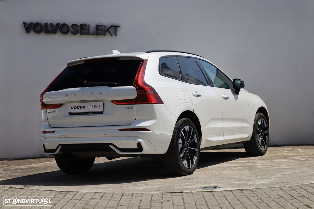 Volvo XC 60 2.0 T6 PHEV Plus Dark AWD - 33